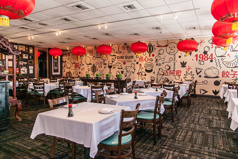 Tropical Chinese Restaurant Interior